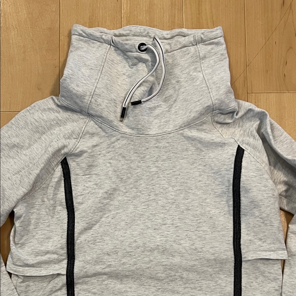 Athleta Light Gray Cowl Neck Sweater Small - Picture 6 of 15